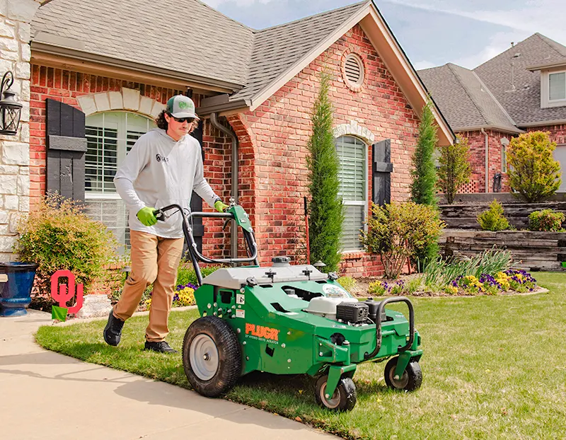 Willis tech applies lawn care add-on at Oklahoma City home Willis tech applies lawn care add-on at Oklahoma City home